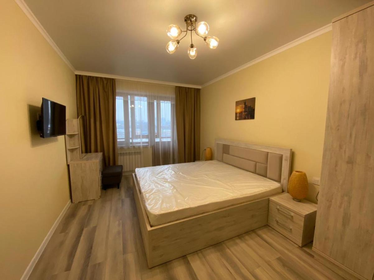 Vip Apartment Mountain View Алма Ата Екстериор снимка